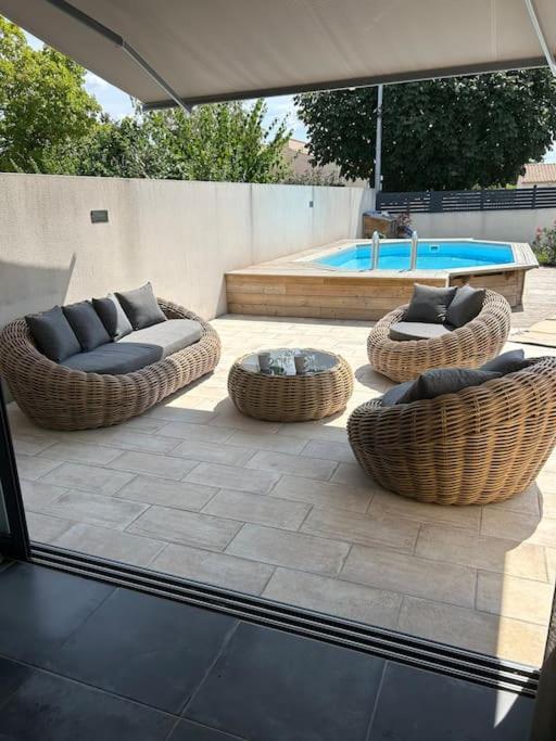 Hébergement de vacances Maison De Charme Avec Piscine *